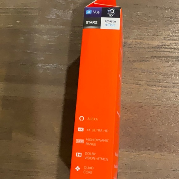 Amazon 4K Streaming Stick with Voice Remote - Picture 4 of 6